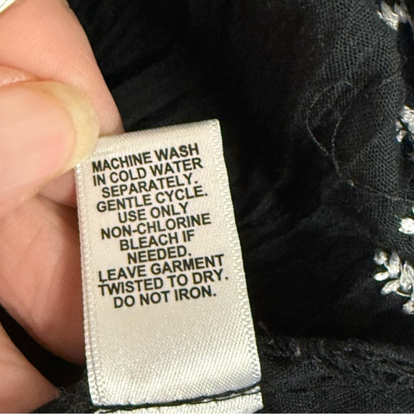 Cato Black White Embroidered Boho Peasant Top Pintuck Short Sleeve XL Tunic - Picture 12 of 13